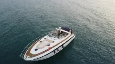 Catamarán Isabel Alba